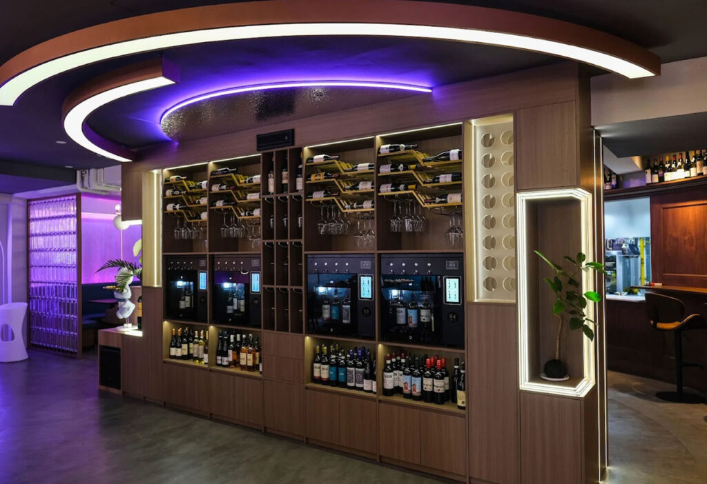 Vinflow Wine Bar & Bistro gallery image 2