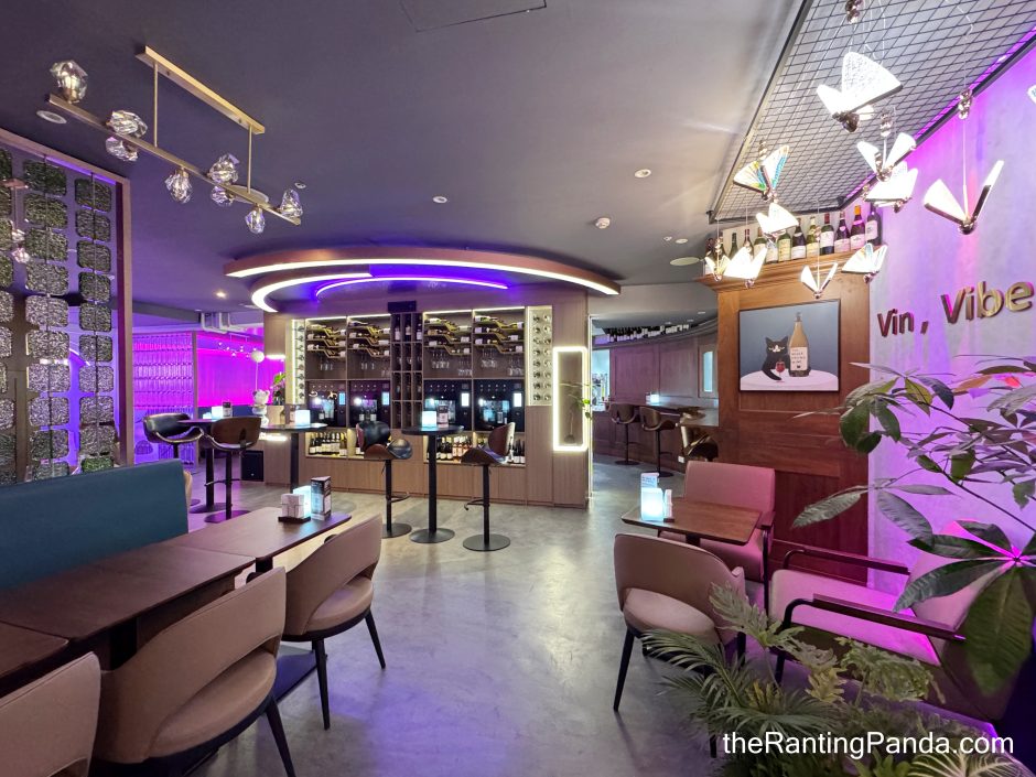 Vinflow Wine Bar & Bistro gallery image 3